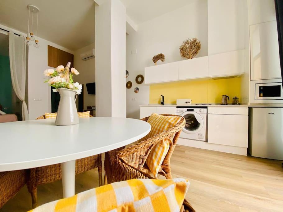 Beautiful And Charming Loft In Russafa Soho Apartment Valencia Exterior foto